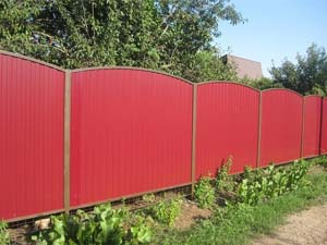 Забор из профнастила