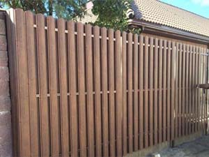 Забор из штакетника